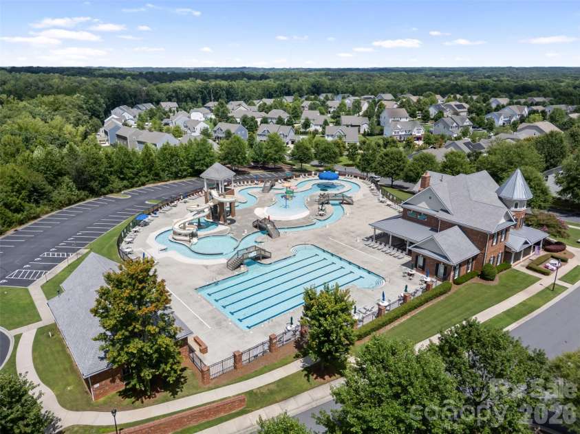 961 Stebbins Drive, Fort Mill, SC 29715.  MLS# CAR4412572, YatesRealty ID 33283. 