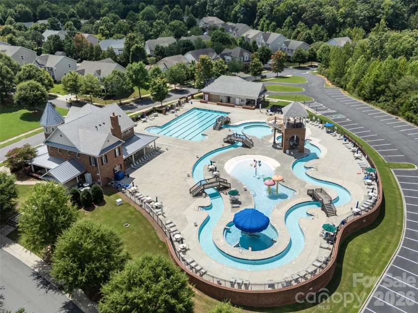 961 Stebbins Drive, Fort Mill, SC 29715.  MLS# CAR4412572, YatesRealty ID 33283. 