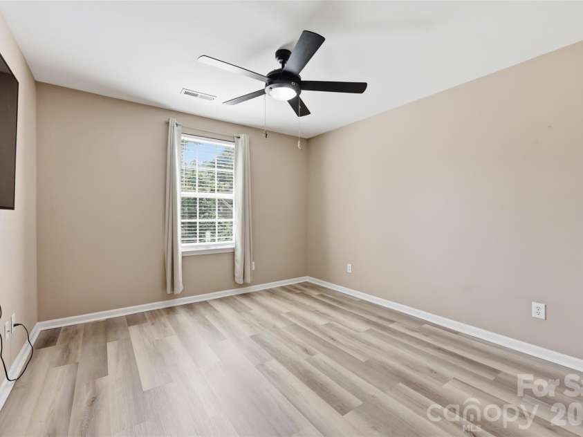 13156 Wilburn Park Lane, Indian Land, SC 29707.  MLS# CAR4378248, YatesRealty ID 33284. 2nd floor bdrm 2