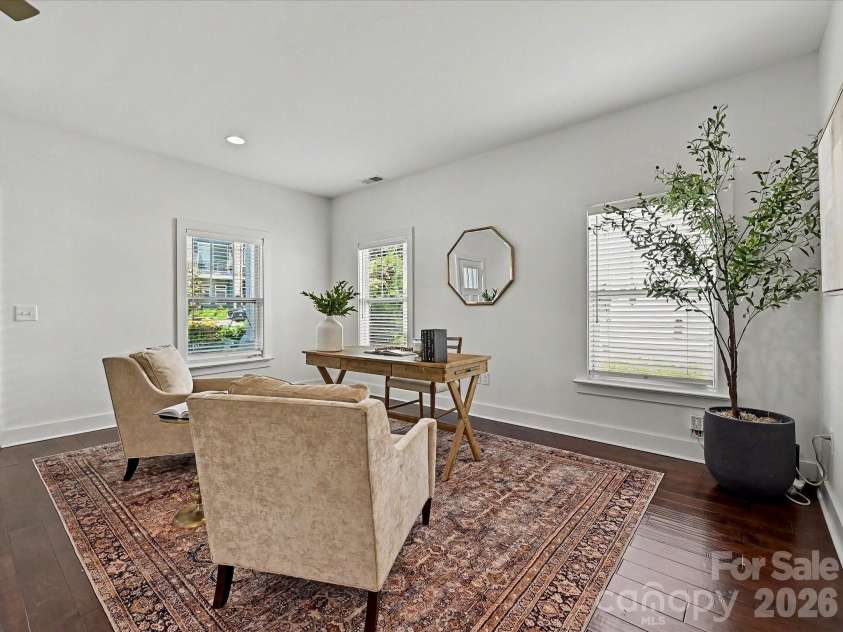 1216 Lomax Avenue, Charlotte, NC 28211.  MLS# CAR4381287, YatesRealty ID 33285. 