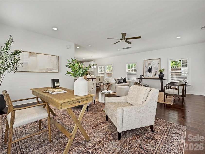 1216 Lomax Avenue, Charlotte, NC 28211.  MLS# CAR4381287, YatesRealty ID 33285. 