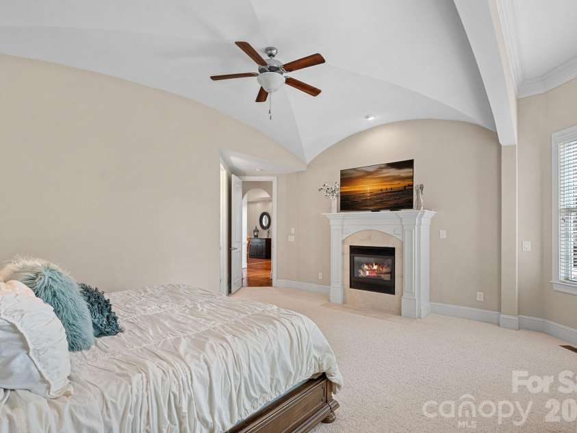 195 Birdie Drive, Stanley, NC 28164.  MLS# CAR4385240, YatesRealty ID 33287. 
