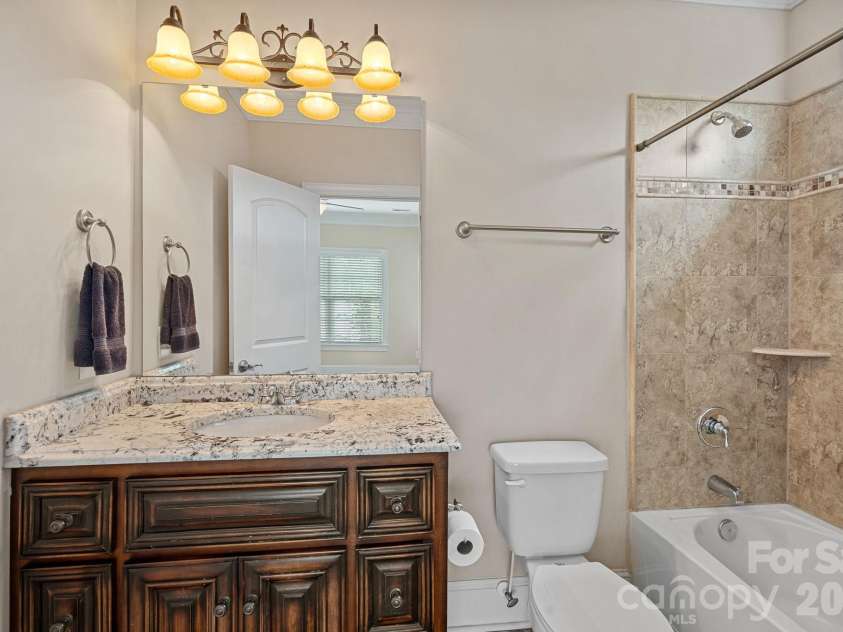195 Birdie Drive, Stanley, NC 28164.  MLS# CAR4385240, YatesRealty ID 33287. 