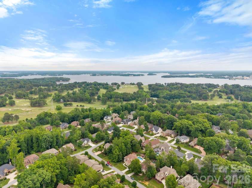 195 Birdie Drive, Stanley, NC 28164.  MLS# CAR4385240, YatesRealty ID 33287. 