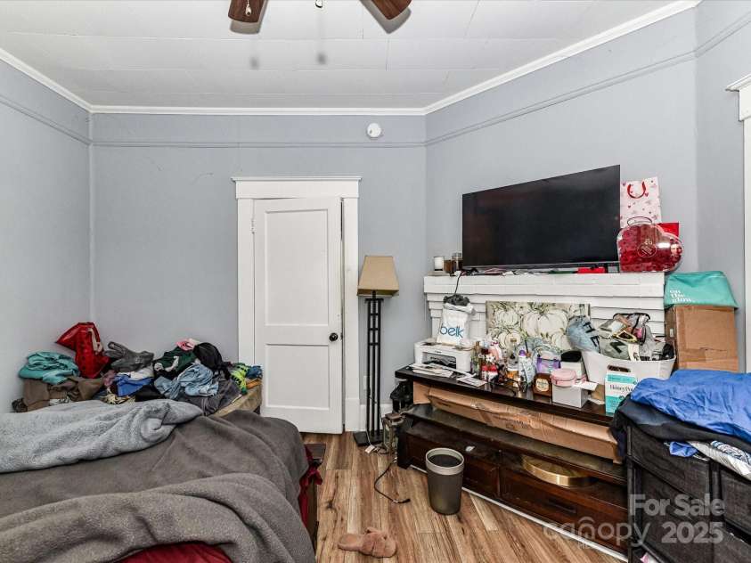 522 Elm Street, Salisbury, NC 28144.  MLS# CAR4294323, YatesRealty ID 33287. 