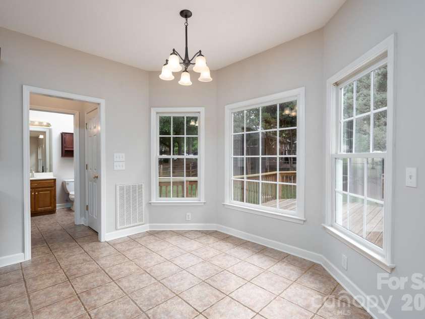 2116 Quail Drive, Concord, NC 28027.  MLS# CAR4389135, YatesRealty ID 33289. 