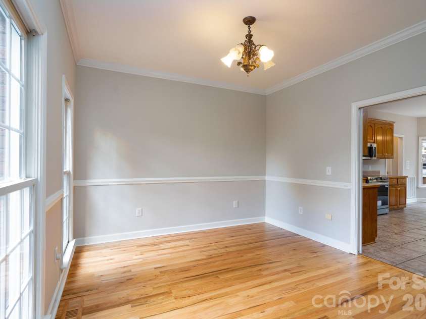 2116 Quail Drive, Concord, NC 28027.  MLS# CAR4389135, YatesRealty ID 33289. 