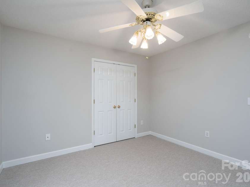 2116 Quail Drive, Concord, NC 28027.  MLS# CAR4389135, YatesRealty ID 33289. 