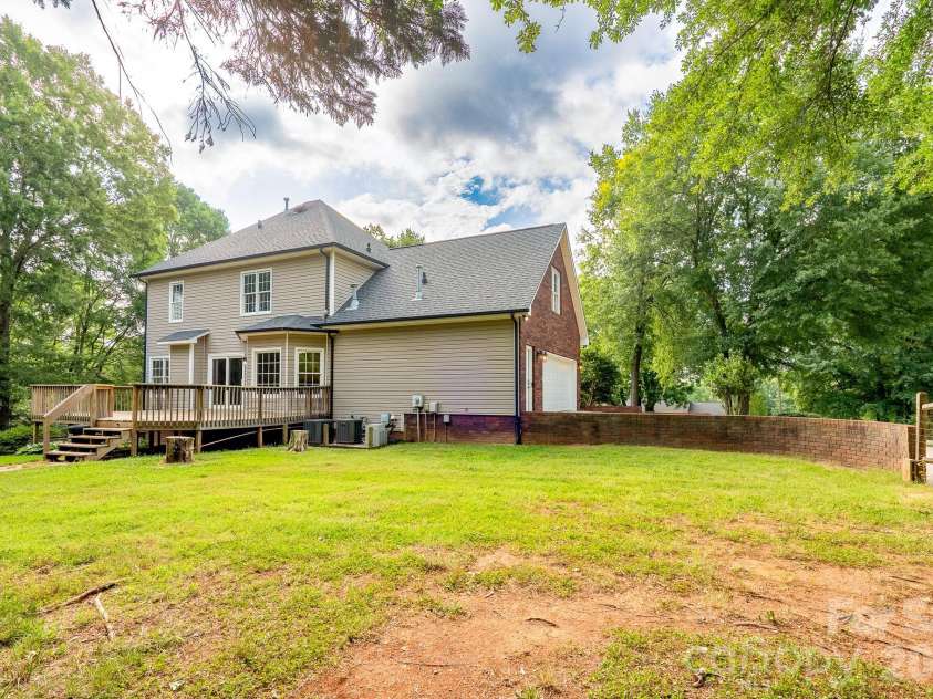 2116 Quail Drive, Concord, NC 28027.  MLS# CAR4389135, YatesRealty ID 33289. Spacious fenced in backyard.