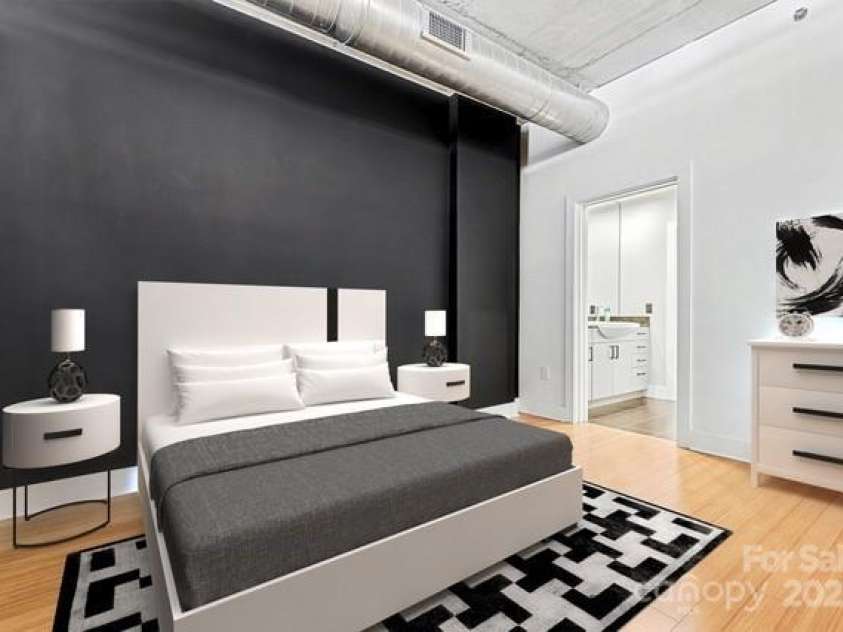 505 6th Street, Charlotte, NC 28202.  MLS# CAR4331119, YatesRealty ID 3329. 