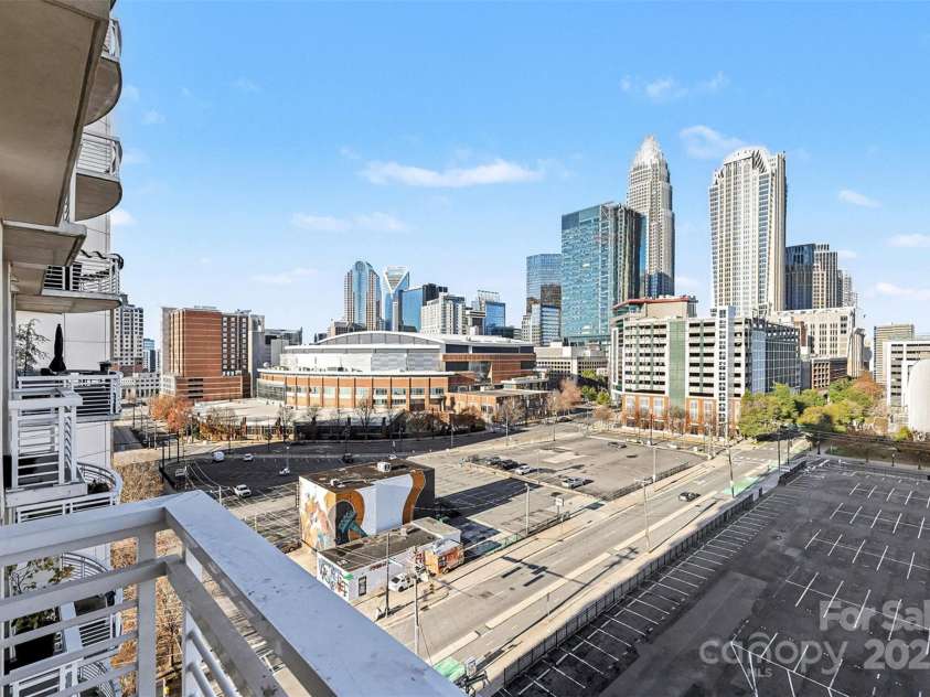 505 6th Street, Charlotte, NC 28202.  MLS# CAR4331119, YatesRealty ID 3329. 