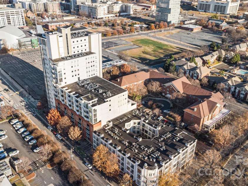 505 6th Street, Charlotte, NC 28202.  MLS# CAR4331119, YatesRealty ID 3329. 