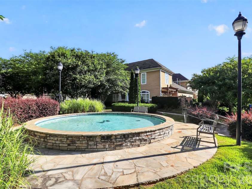 4540 Blackmuir Wood Circle, Charlotte, NC 28270.  MLS# CAR4388580, YatesRealty ID 33291. Community Amenities