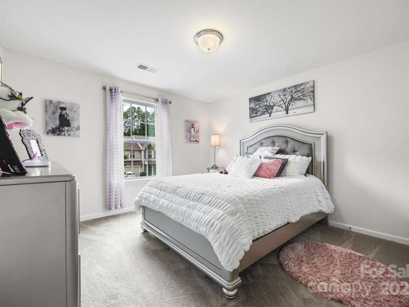 5709 Selkirkshire Road, Charlotte, NC 28278.  MLS# CAR4290990, YatesRealty ID 33291. Bedroom 4