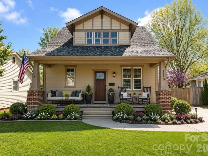 1340 Downs Avenue, Charlotte, NC 28205.  MLS# CAR4387303, YatesRealty ID 33292. 1340 Downs offers amazing possibilities! Flowers in front landscaping virtually rendered.