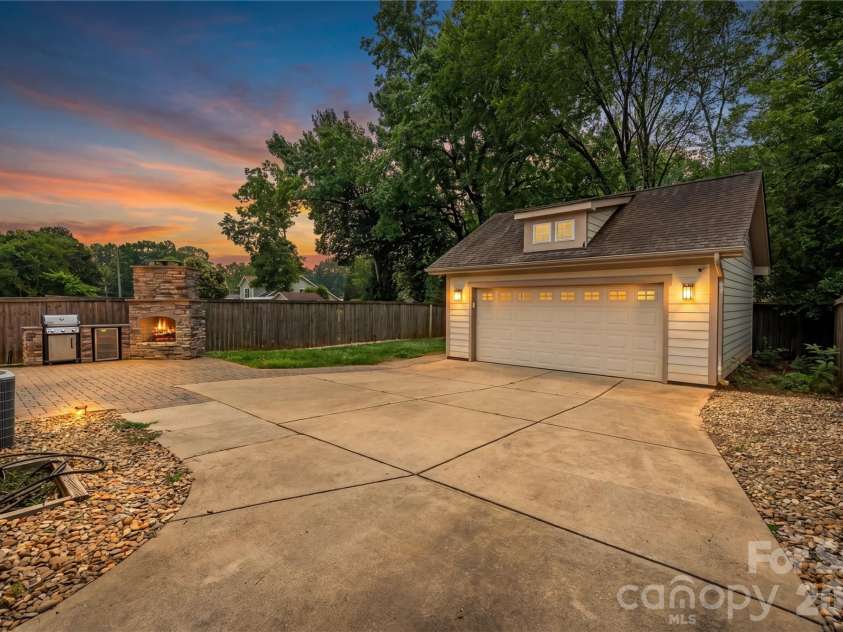 1340 Downs Avenue, Charlotte, NC 28205.  MLS# CAR4387303, YatesRealty ID 33292. Imagine all those amazing nights back here!!