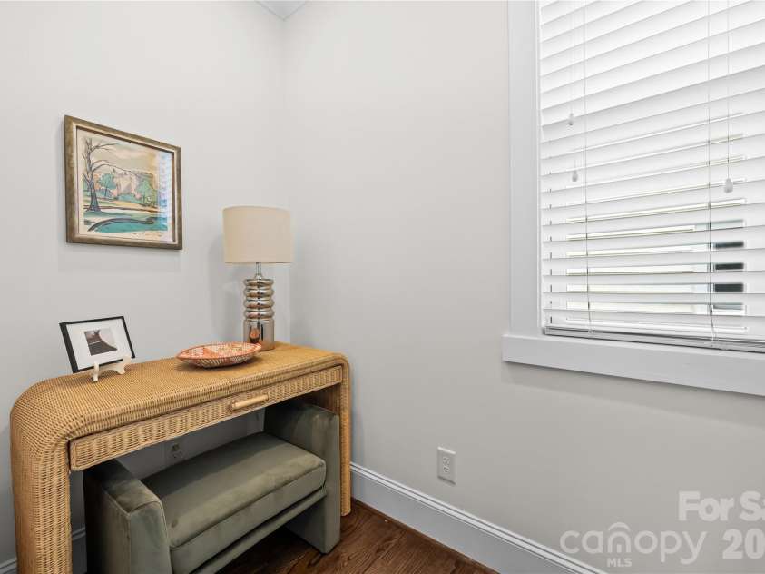 1340 Downs Avenue, Charlotte, NC 28205.  MLS# CAR4387303, YatesRealty ID 33292. Nook/desk area.
