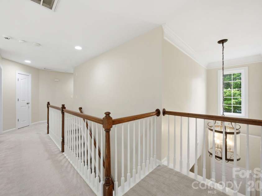 16106 Cloverleaf Court, Charlotte, NC 28277.  MLS# CAR4390415, YatesRealty ID 33293. 