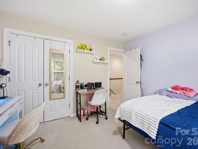 16106 Cloverleaf Court, Charlotte, NC 28277.  MLS# CAR4390415, YatesRealty ID 33293. 
