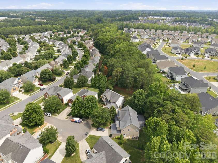 16106 Cloverleaf Court, Charlotte, NC 28277.  MLS# CAR4390415, YatesRealty ID 33293. 