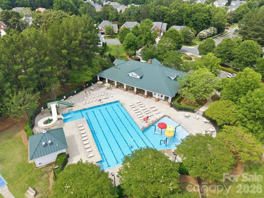 16106 Cloverleaf Court, Charlotte, NC 28277.  MLS# CAR4390415, YatesRealty ID 33293. 