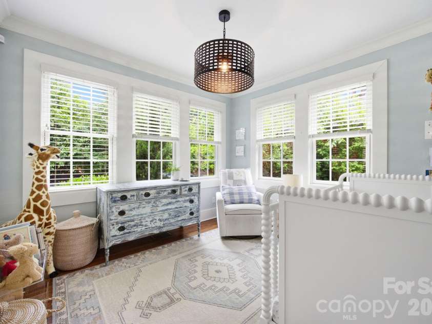1726 Mint Street, Charlotte, NC 28203.  MLS# CAR4391735, YatesRealty ID 33294. 