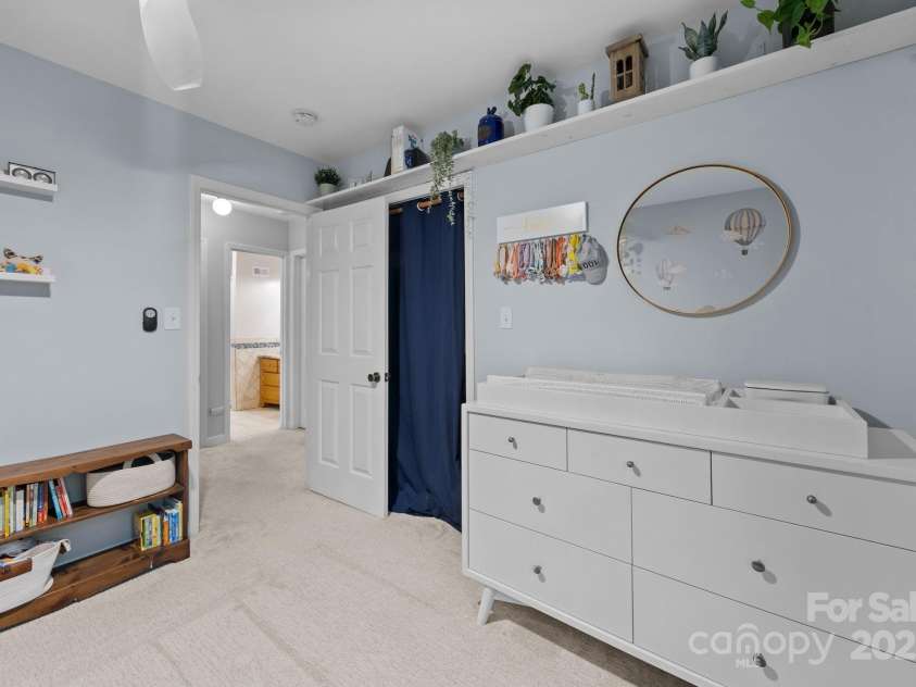 525 Kelford Lane, Charlotte, NC 28270.  MLS# CAR4290518, YatesRealty ID 33294. 