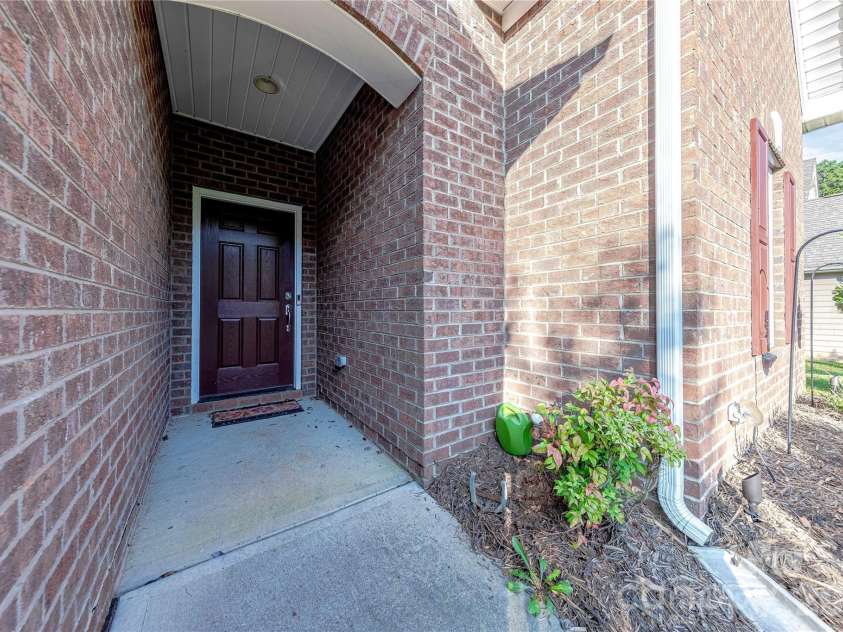 8115 Goodall Court, Charlotte, NC 28227.  MLS# CAR4391026, YatesRealty ID 33295. 
