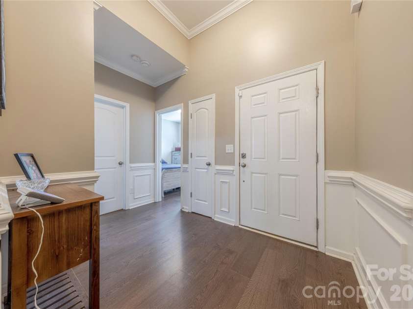 8115 Goodall Court, Charlotte, NC 28227.  MLS# CAR4391026, YatesRealty ID 33295. 