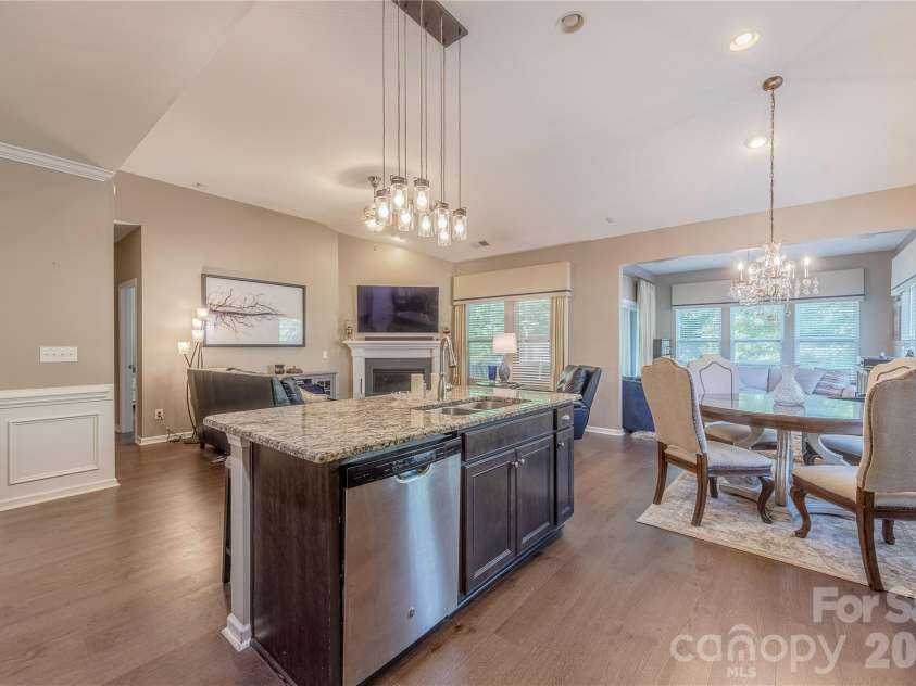 8115 Goodall Court, Charlotte, NC 28227.  MLS# CAR4391026, YatesRealty ID 33295. 