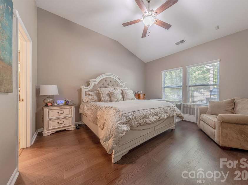 8115 Goodall Court, Charlotte, NC 28227.  MLS# CAR4391026, YatesRealty ID 33295. 