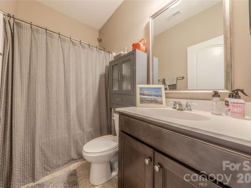 8115 Goodall Court, Charlotte, NC 28227.  MLS# CAR4391026, YatesRealty ID 33295. 