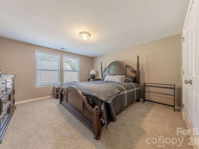 8115 Goodall Court, Charlotte, NC 28227.  MLS# CAR4391026, YatesRealty ID 33295. 
