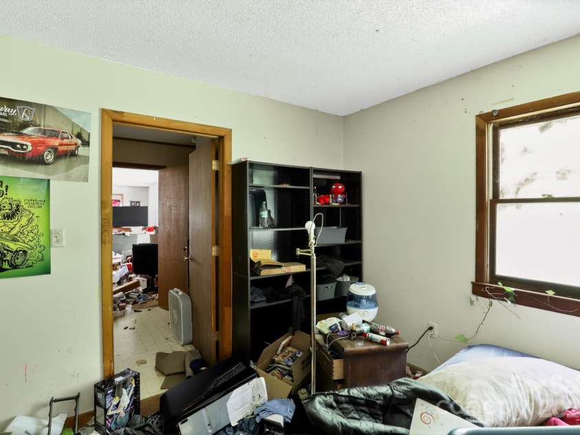 1339 Bee Tree Road, Swannanoa, NC 28778.  MLS# CAR4293292, YatesRealty ID 33296. 