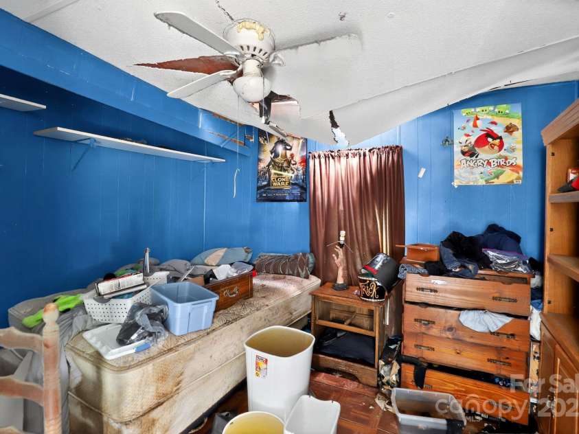 1339 Bee Tree Road, Swannanoa, NC 28778.  MLS# CAR4293292, YatesRealty ID 33296. 