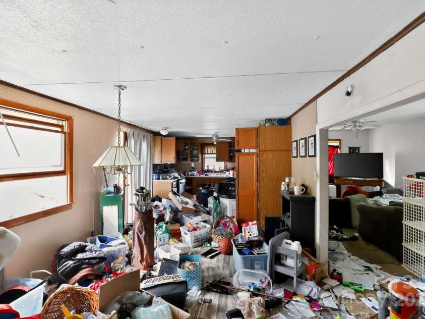 1339 Bee Tree Road, Swannanoa, NC 28778.  MLS# CAR4293292, YatesRealty ID 33296. 