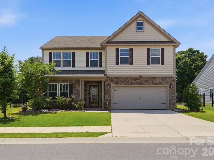2018 Creeks Landing Drive, Monroe, NC 28110.  MLS# CAR4392529, YatesRealty ID 33296. 