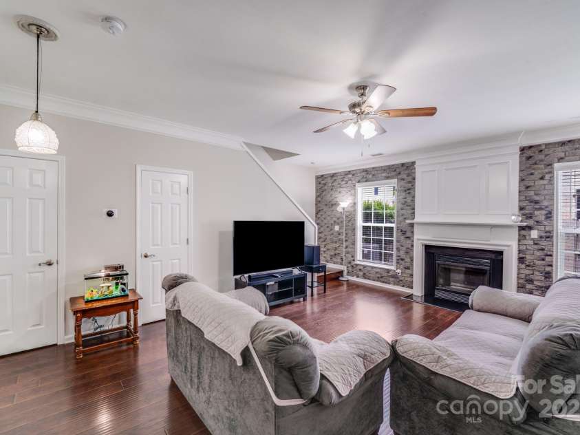 11714 Harsworth Lane, Charlotte, NC 28277.  MLS# CAR4263708, YatesRealty ID 33297. 