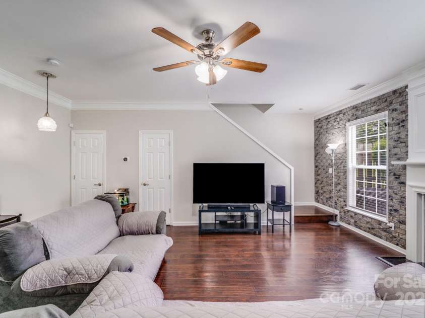 11714 Harsworth Lane, Charlotte, NC 28277.  MLS# CAR4263708, YatesRealty ID 33297. 