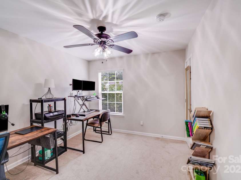 11714 Harsworth Lane, Charlotte, NC 28277.  MLS# CAR4263708, YatesRealty ID 33297. 