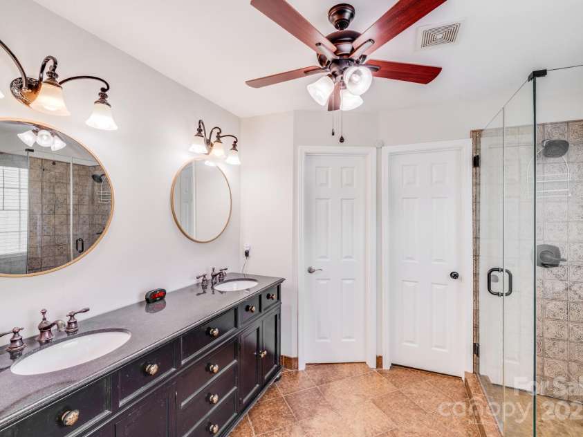 11714 Harsworth Lane, Charlotte, NC 28277.  MLS# CAR4263708, YatesRealty ID 33297. 