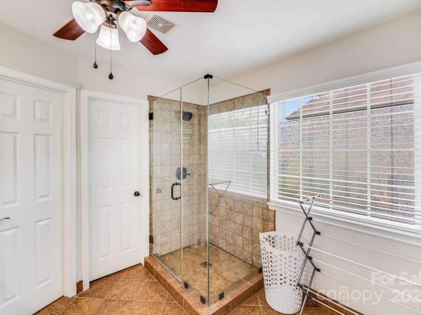 11714 Harsworth Lane, Charlotte, NC 28277.  MLS# CAR4263708, YatesRealty ID 33297. 