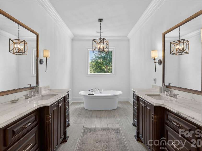 827 Misty Arbor Ford, Clover, SC 29710.  MLS# CAR4391650, YatesRealty ID 33297. Owners suite bath w/ a special wow factor view.