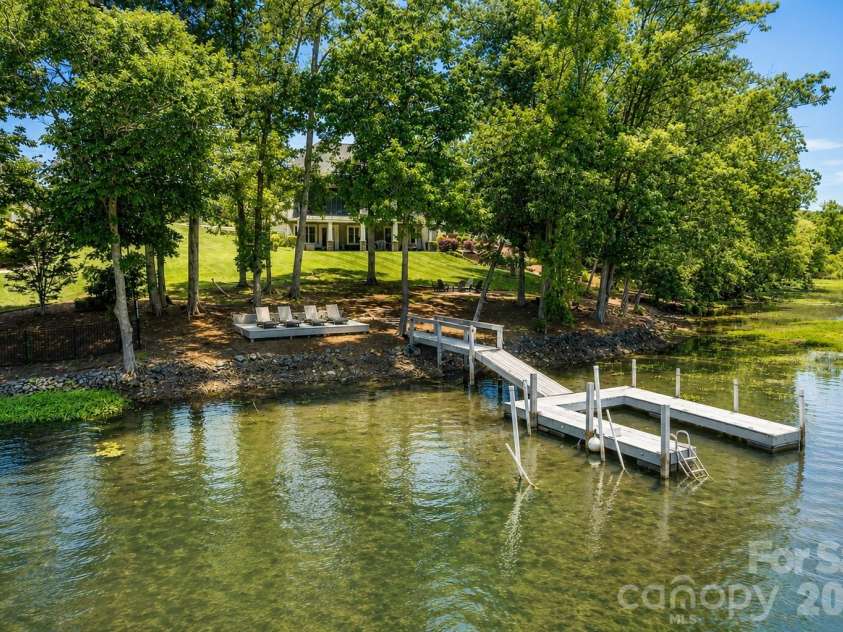 827 Misty Arbor Ford, Clover, SC 29710.  MLS# CAR4391650, YatesRealty ID 33297. Private dock