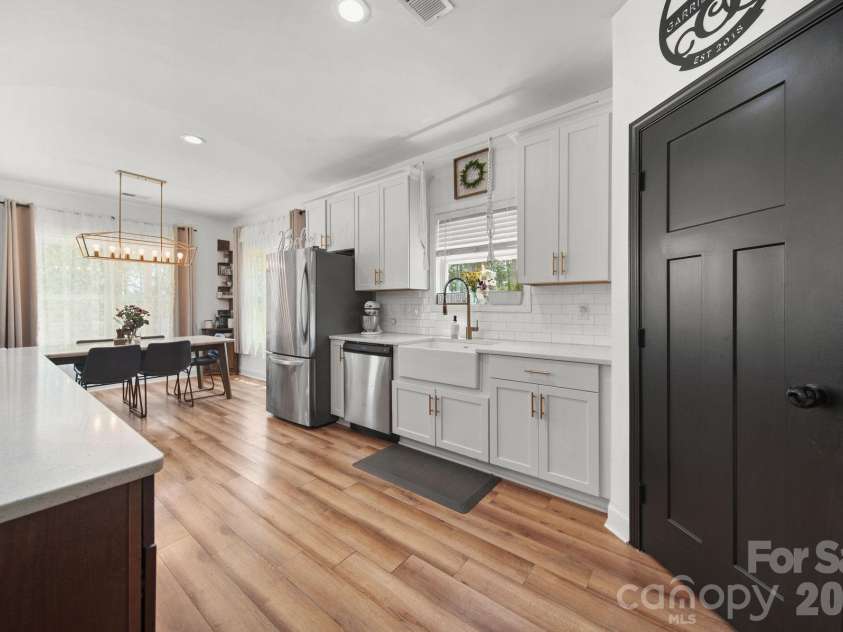 1812 Marshville Olive Branch Road, Marshville, NC 28103.  MLS# CAR4395324, YatesRealty ID 33298. 