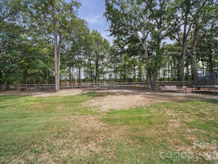 1812 Marshville Olive Branch Road, Marshville, NC 28103.  MLS# CAR4395324, YatesRealty ID 33298. 