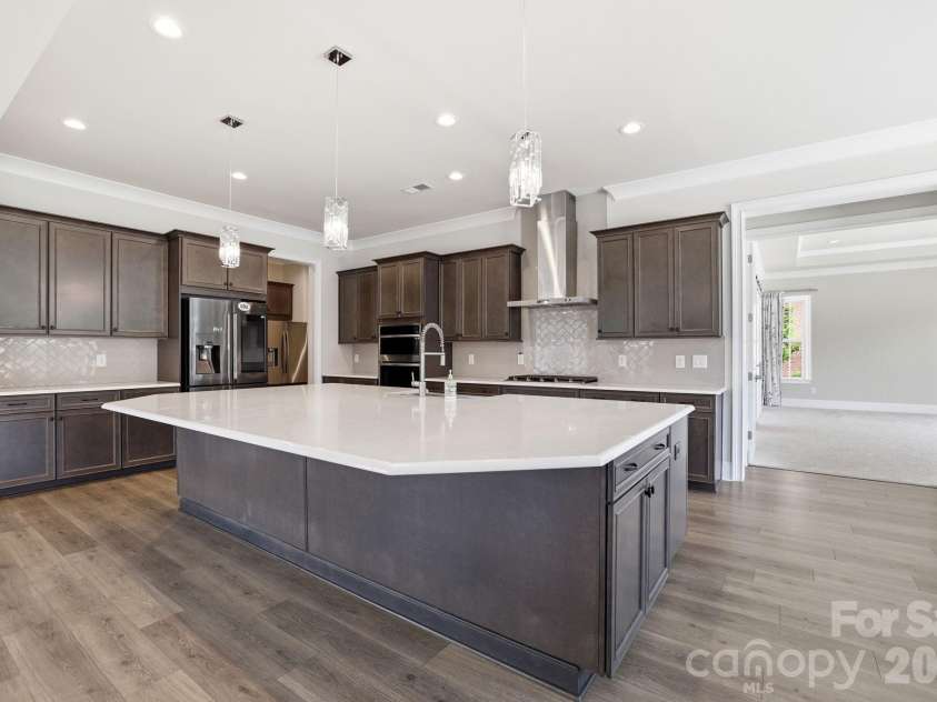 128 Ellison Way, Marvin, NC 28173.  MLS# CAR4394584, YatesRealty ID 33299. 