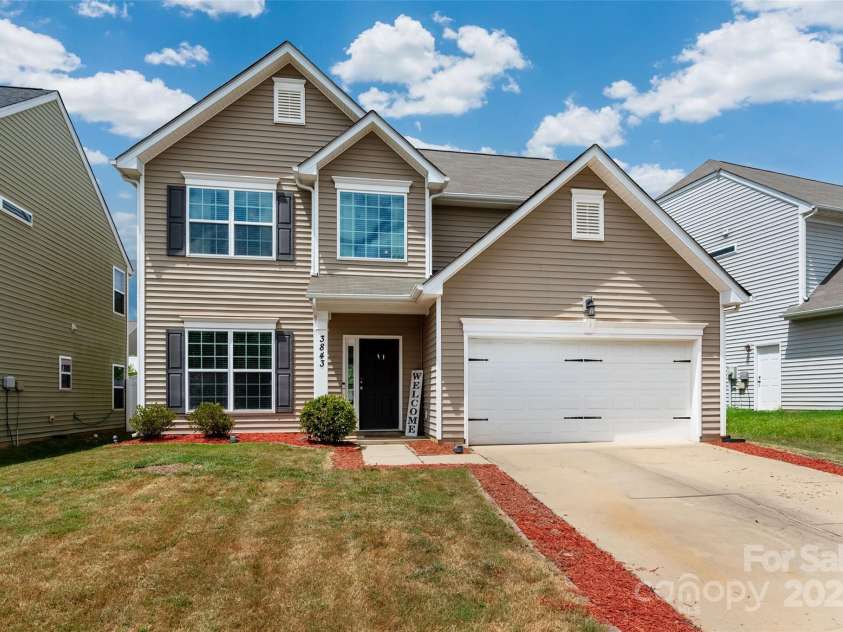3843 Schenley Avenue, Gastonia, NC 28056.  MLS# CAR4284188, YatesRealty ID 33299. 