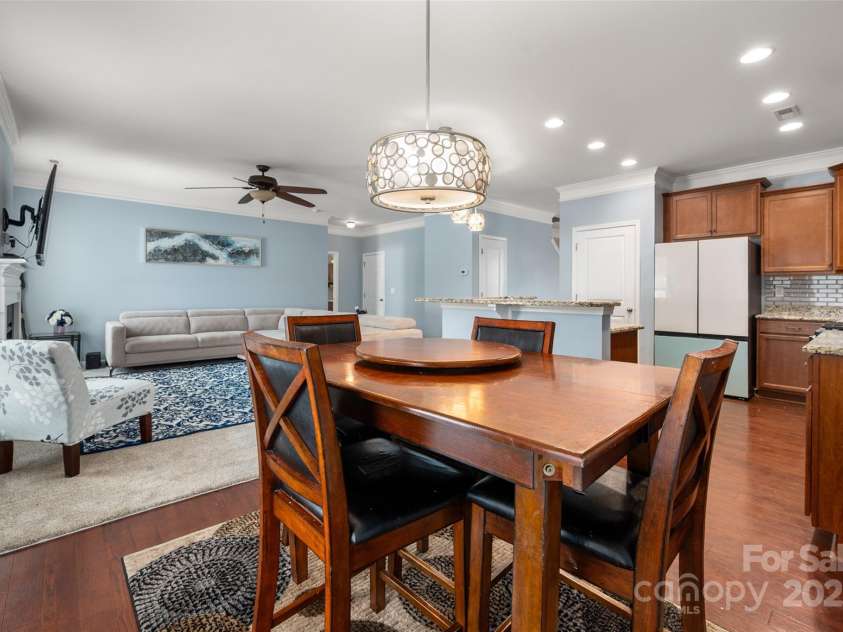 3843 Schenley Avenue, Gastonia, NC 28056.  MLS# CAR4284188, YatesRealty ID 33299. 