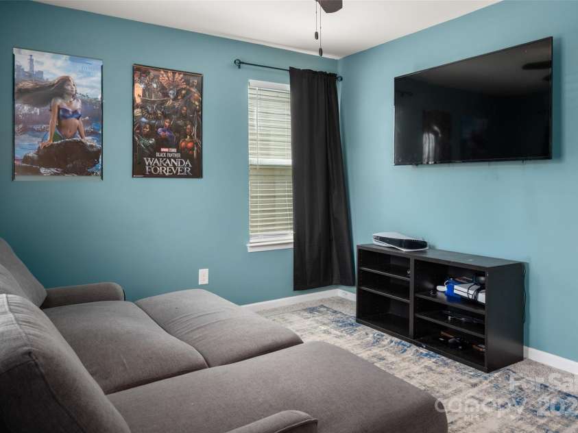 3843 Schenley Avenue, Gastonia, NC 28056.  MLS# CAR4284188, YatesRealty ID 33299. 